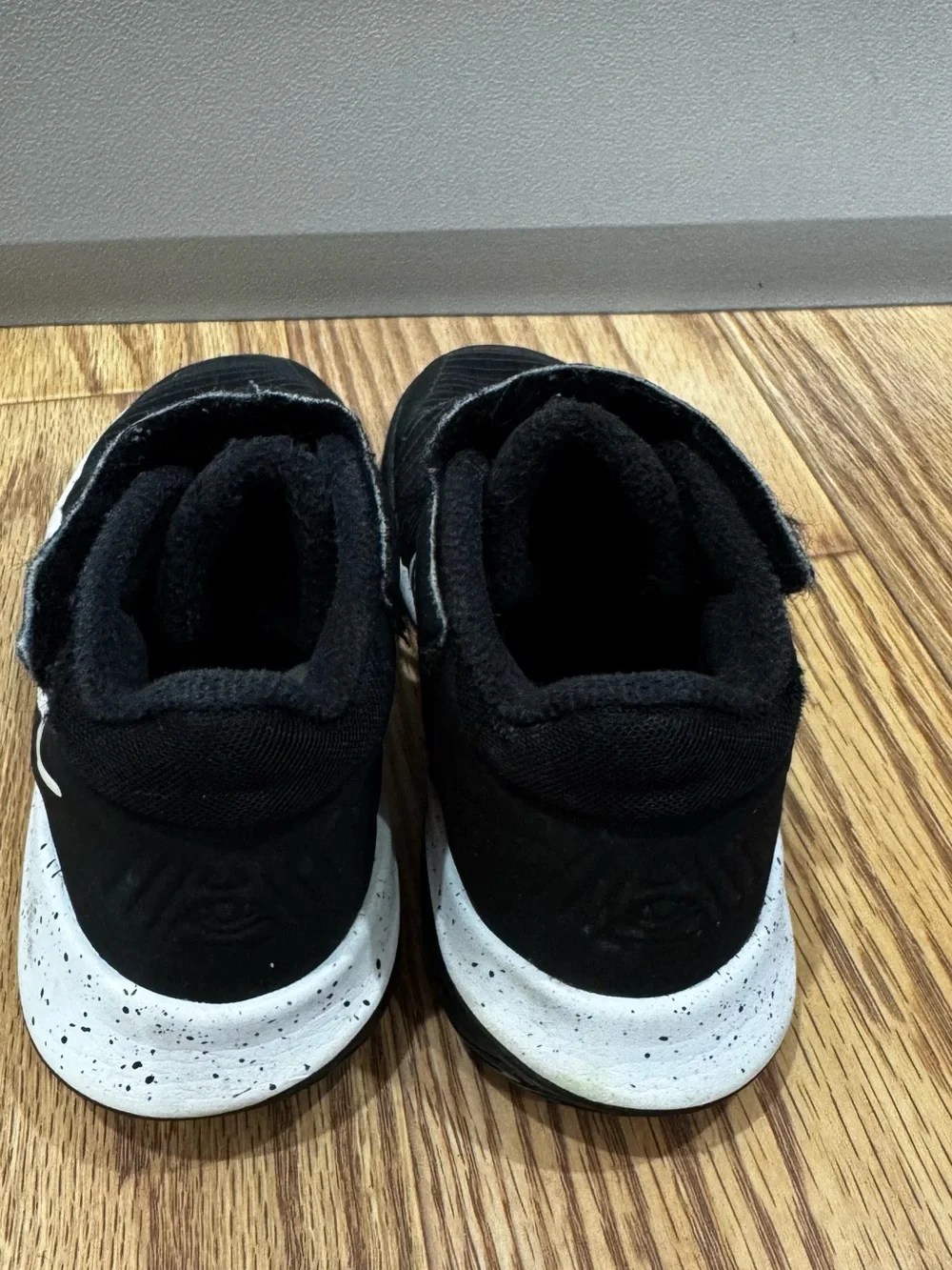 Nike boys kyrie